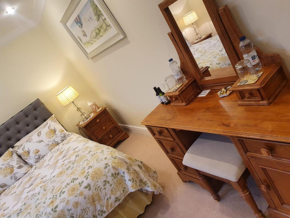 The Croft Guest House Narberth Eksteriør billede